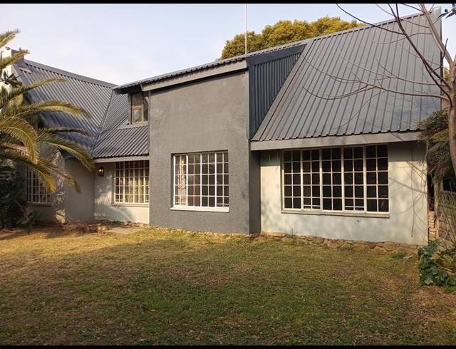 3 BEDROOM HOUSE FOR SALE IN VAALPARK
